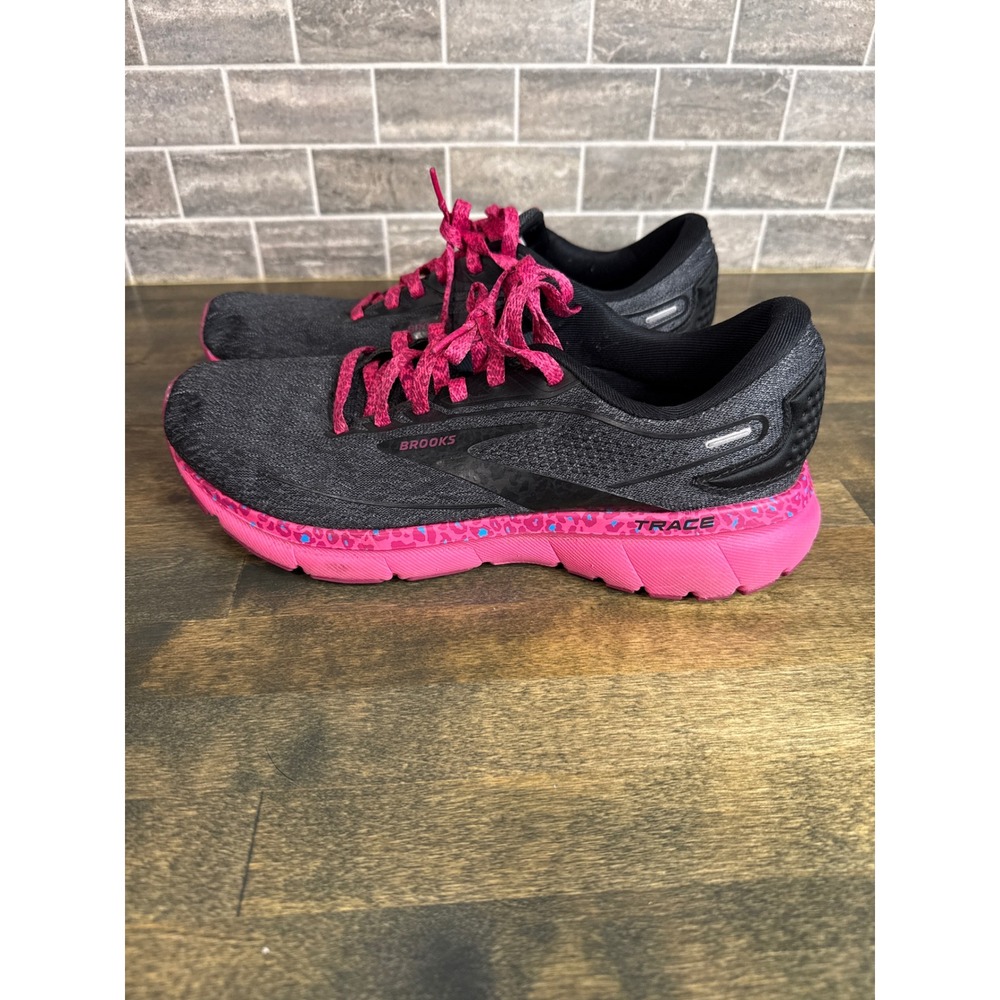 Brooks Trace Womens Running Shoes Black Pink Leopard 1203751B579 Size 10 Medium